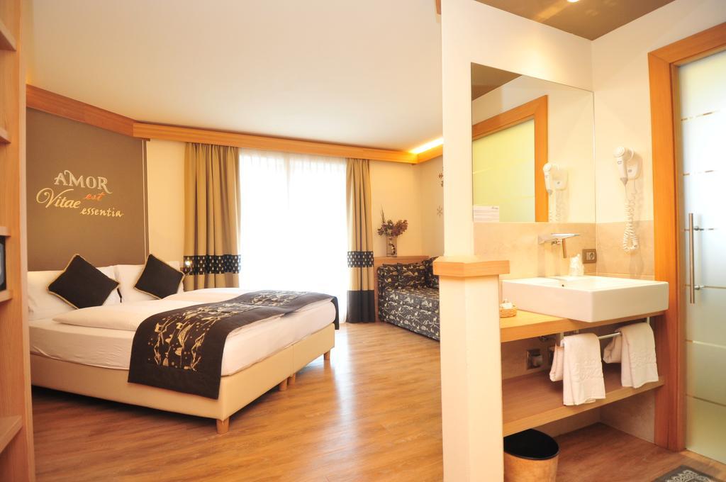 Hotel Bondi Livigno Ngoại thất bức ảnh