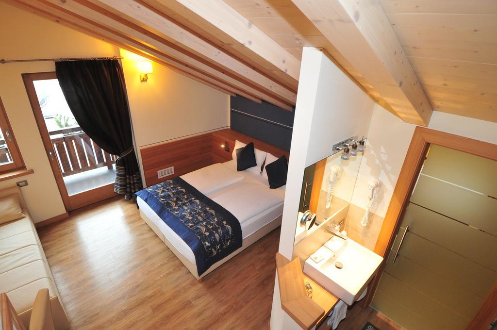 Hotel Bondi Livigno Ngoại thất bức ảnh